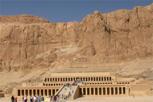 DÍA 08: LUXOR (DESAYUNO)