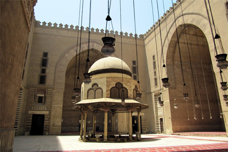 SALIDA A LAS 7:30am.